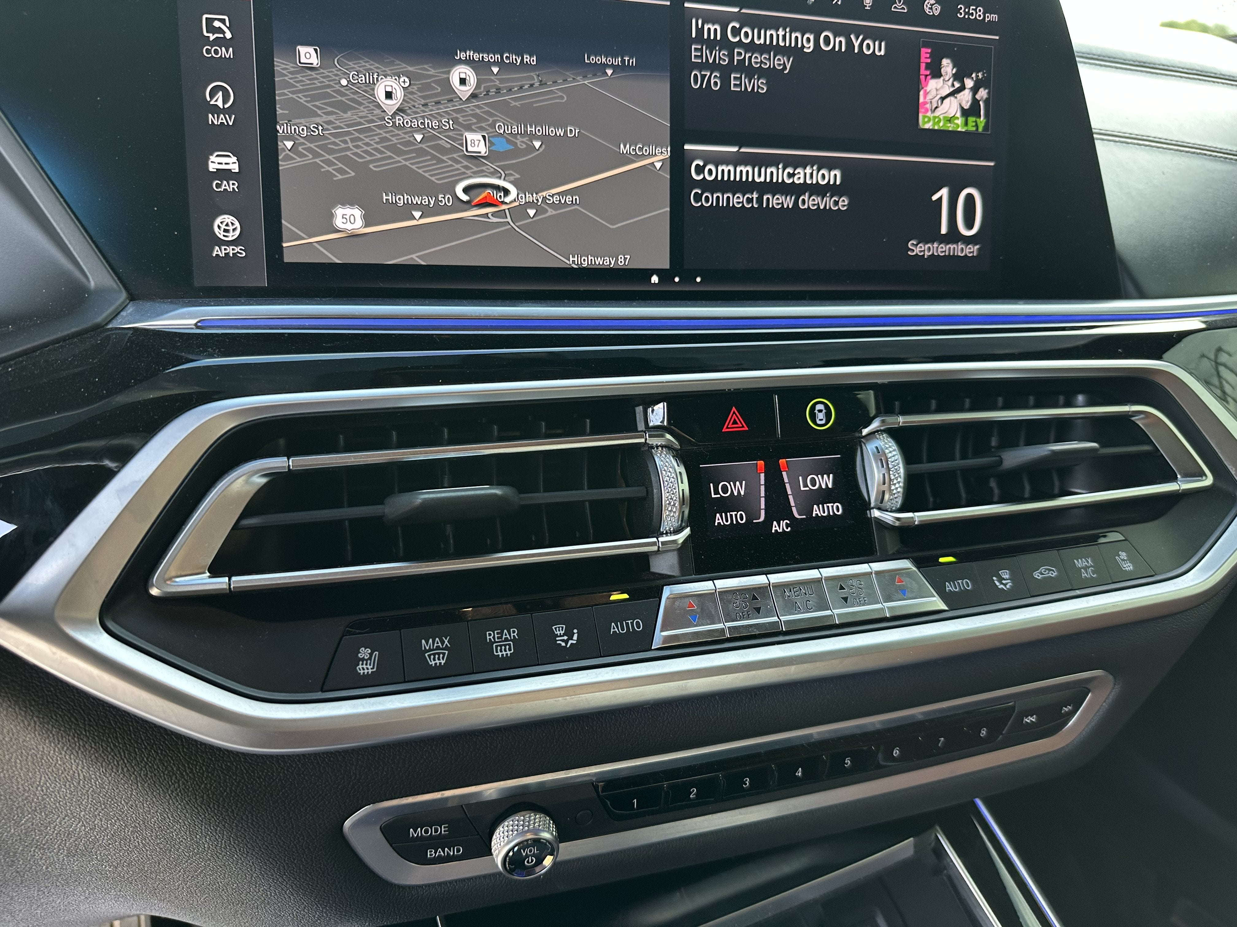 2020 BMW X7 M50i