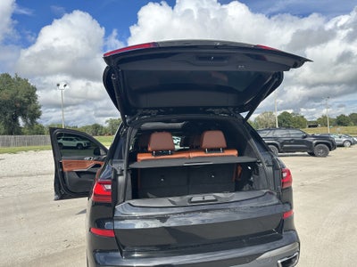 2020 BMW X7 M50i
