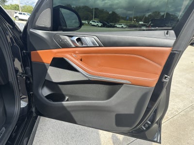 2020 BMW X7 M50i