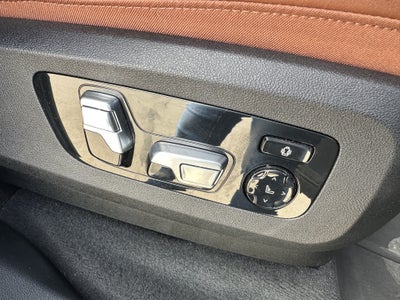 2020 BMW X7 M50i