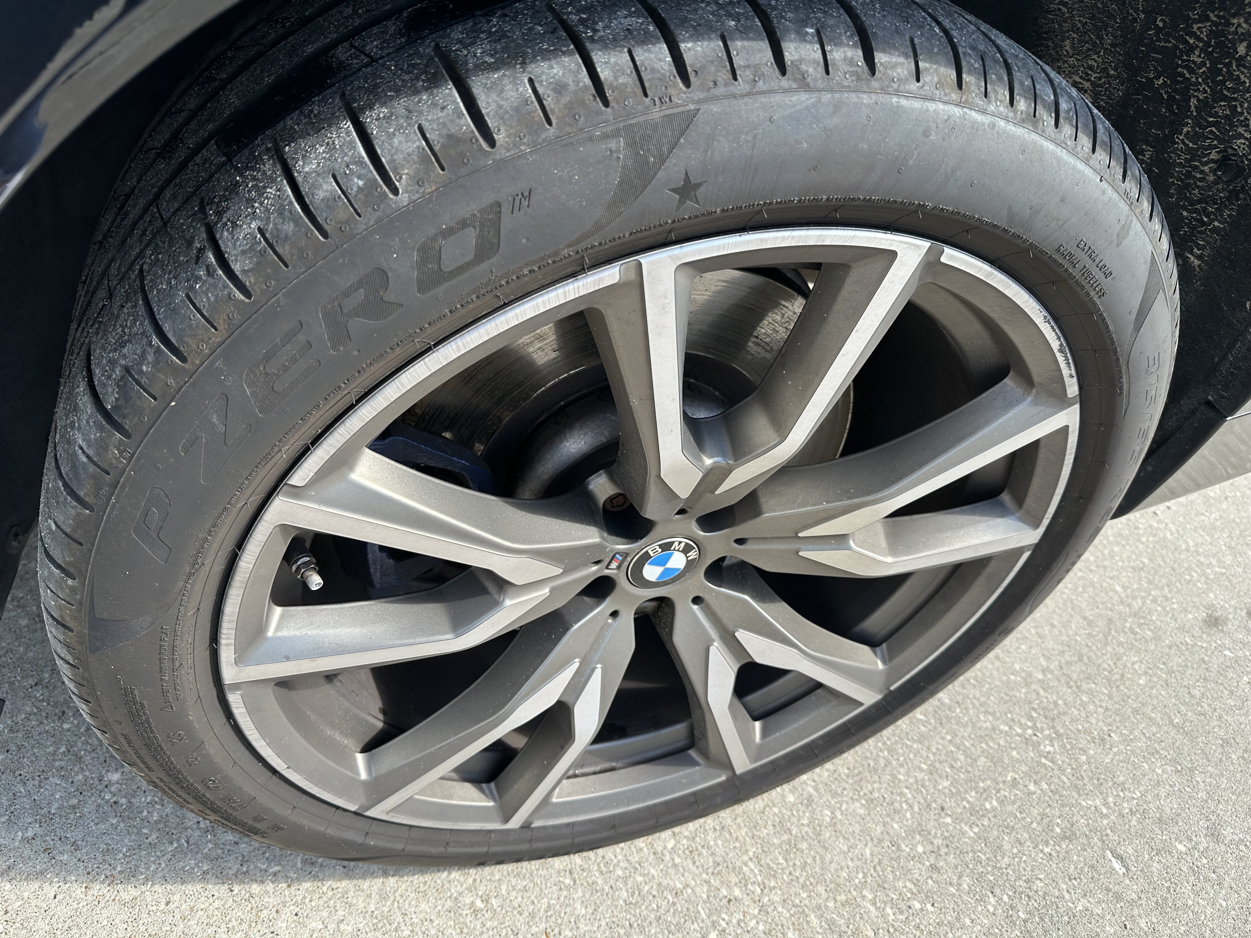 2020 BMW X7 M50i
