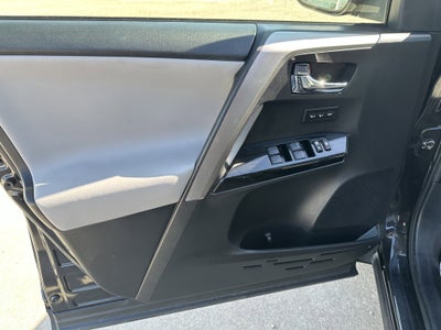 2017 Toyota RAV4 Hybrid Limited