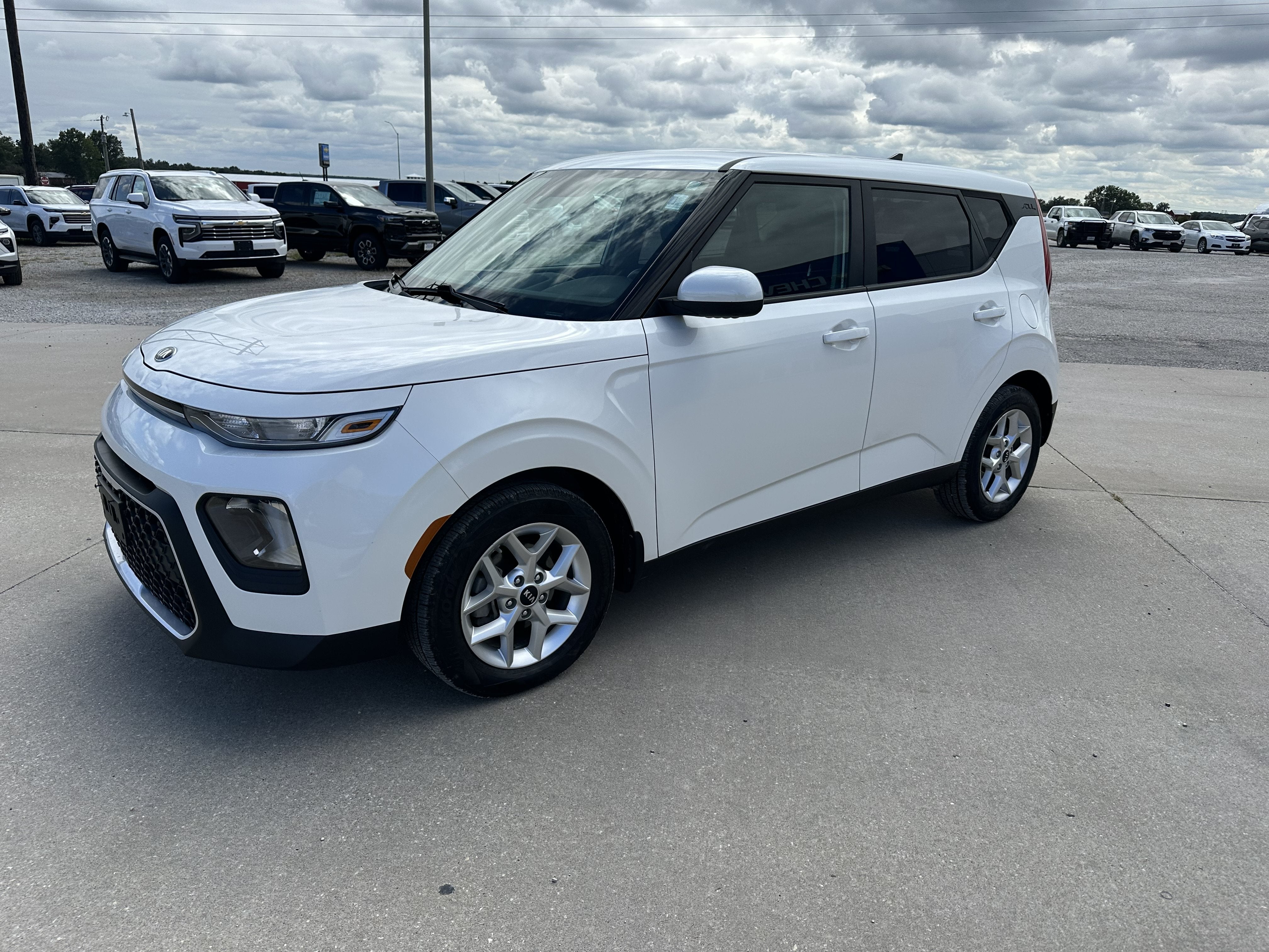 Used 2020 Kia Soul S with VIN KNDJ23AU9L7715081 for sale in California, MO