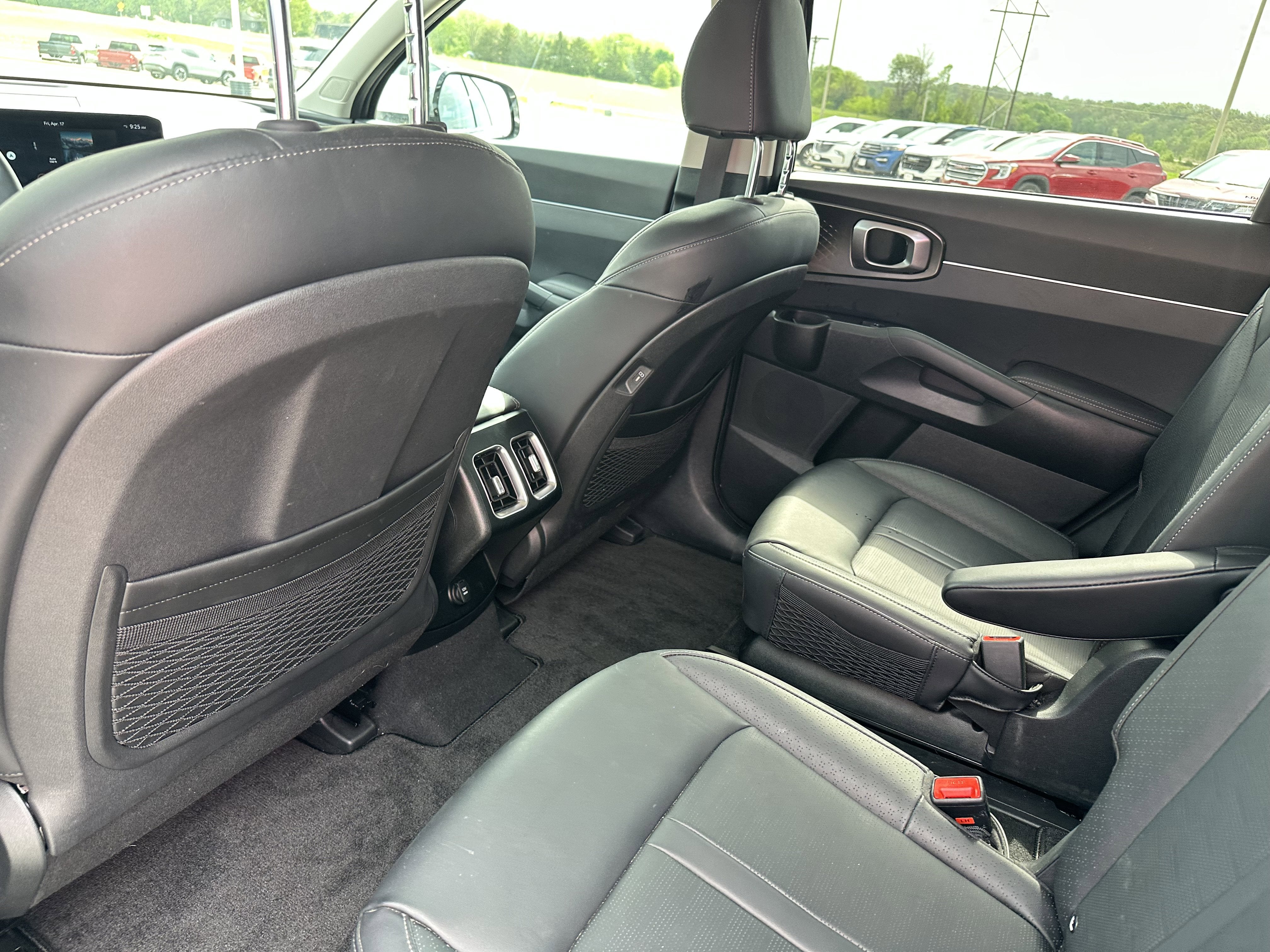 2025 Kia Sorento Hybrid EX