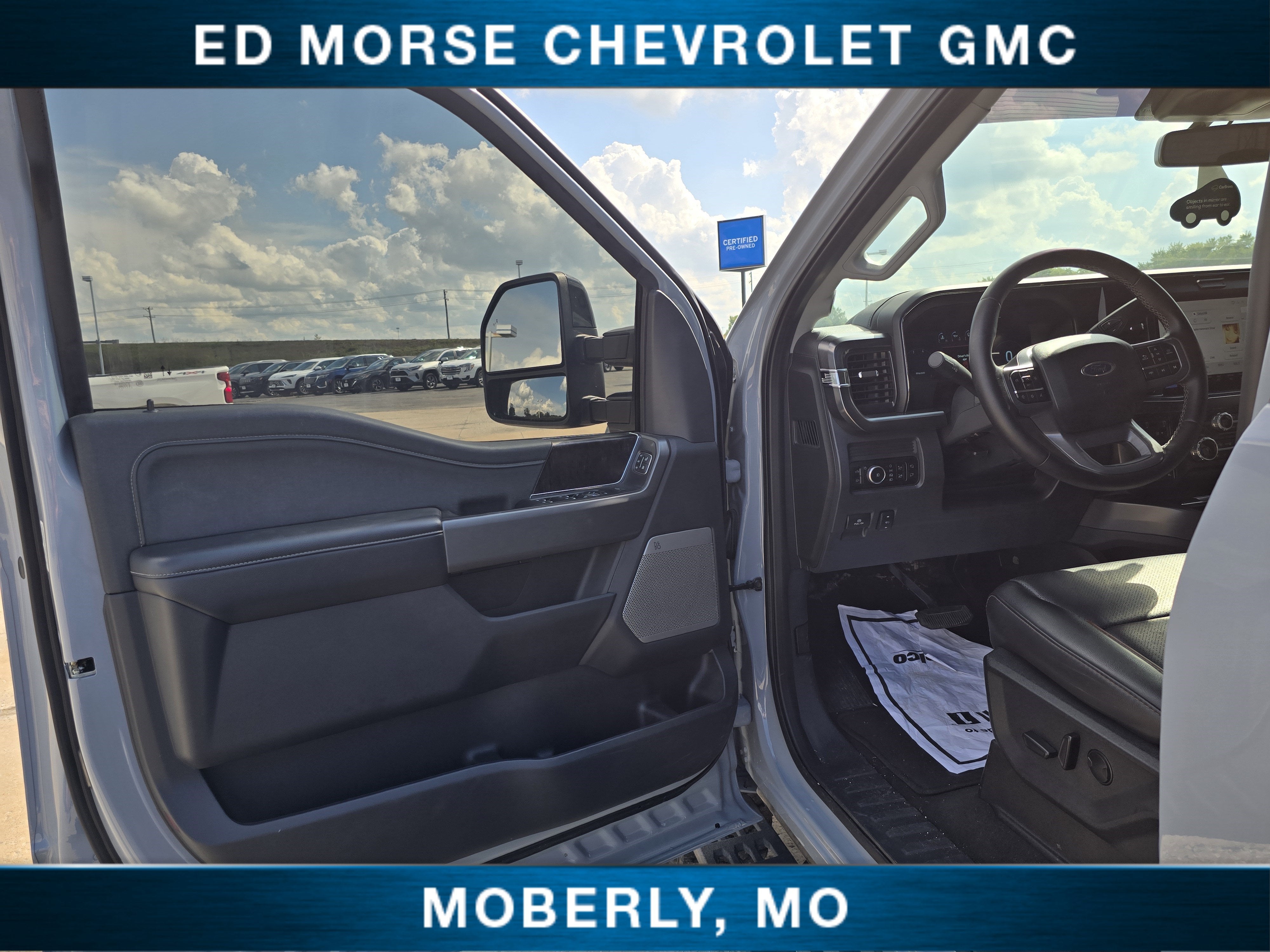 2025 Ford Super Duty F-350 SRW XL