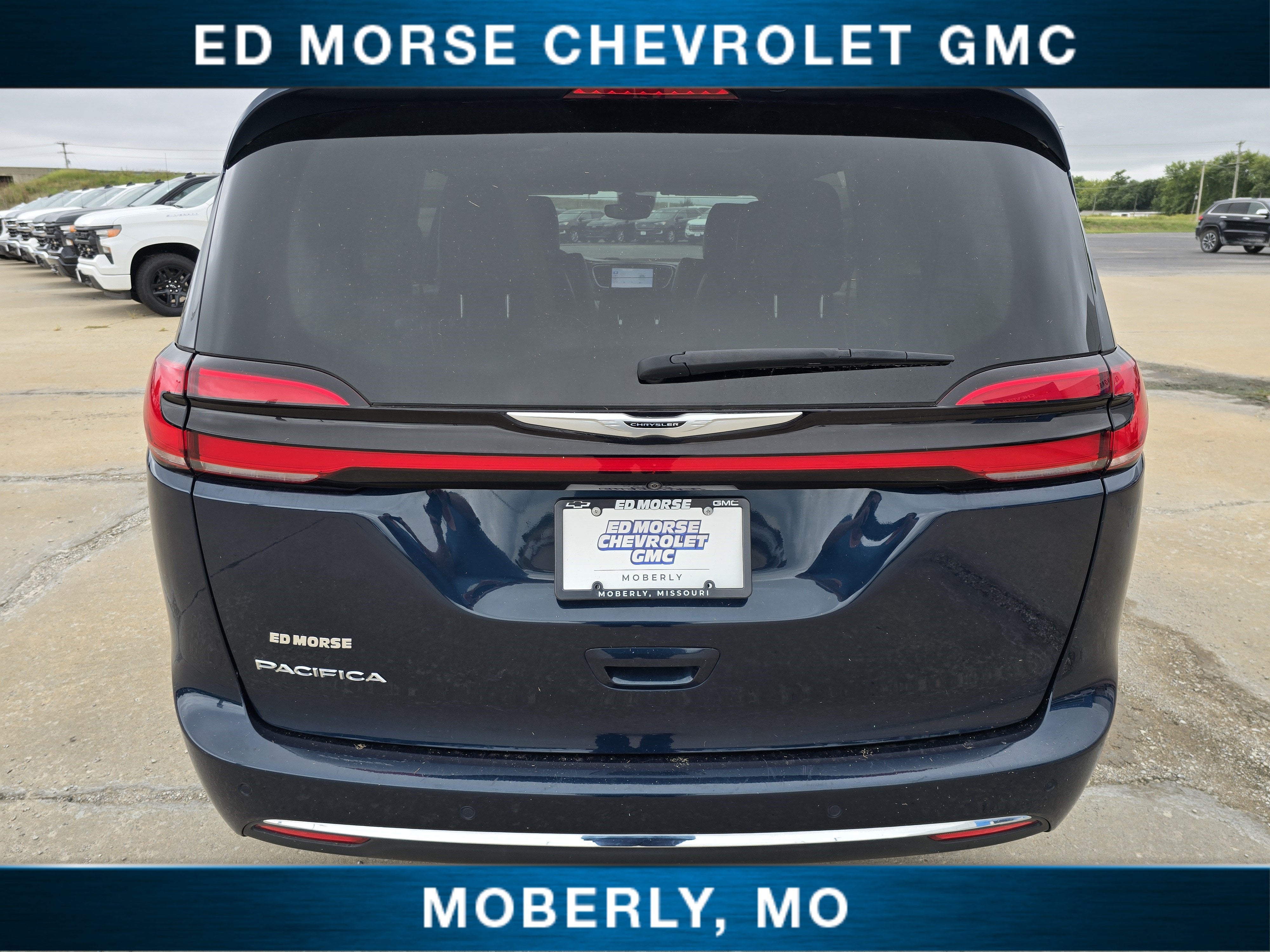 2024 Chrysler Pacifica Touring L