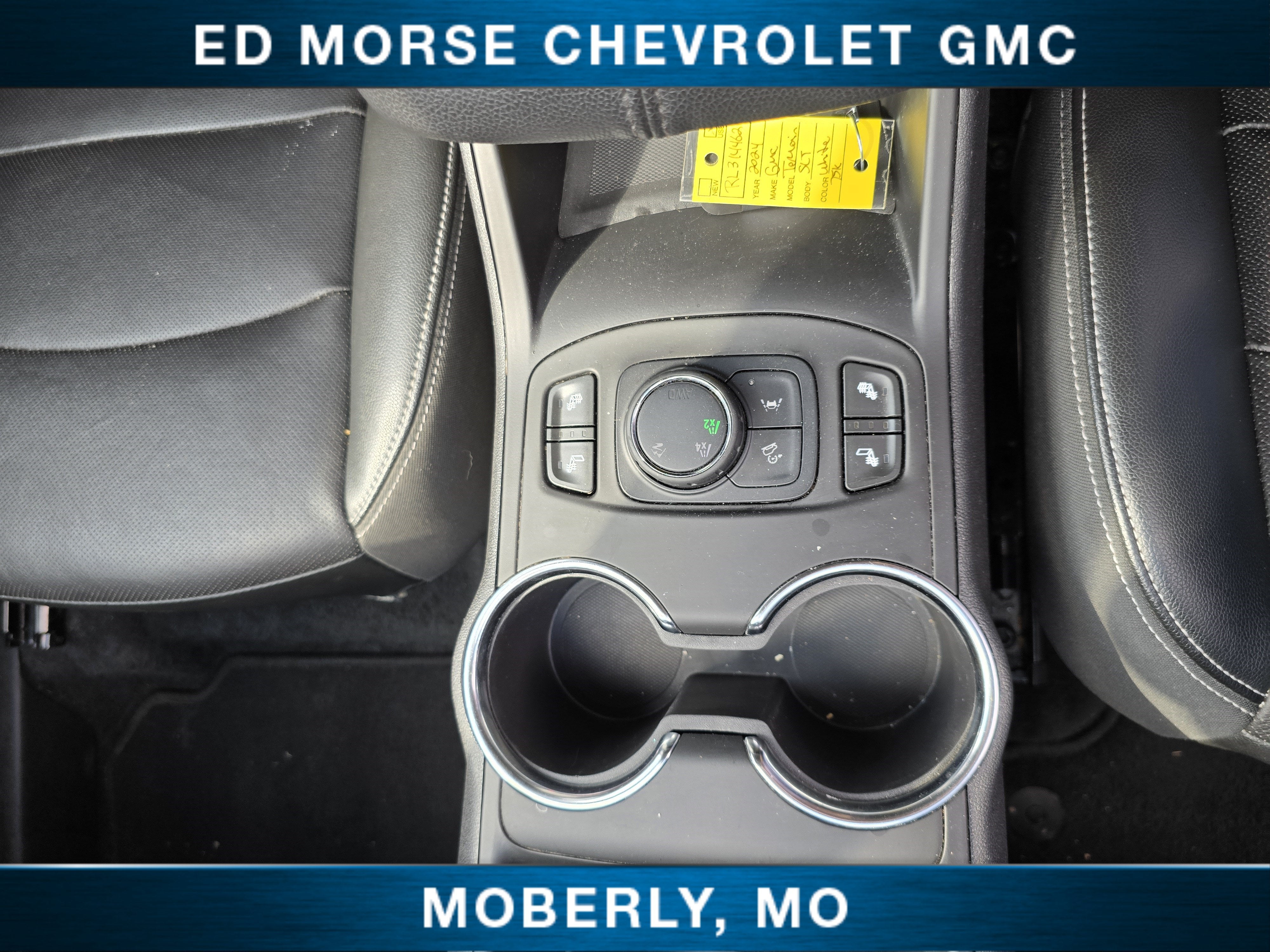 2024 GMC Terrain SLT