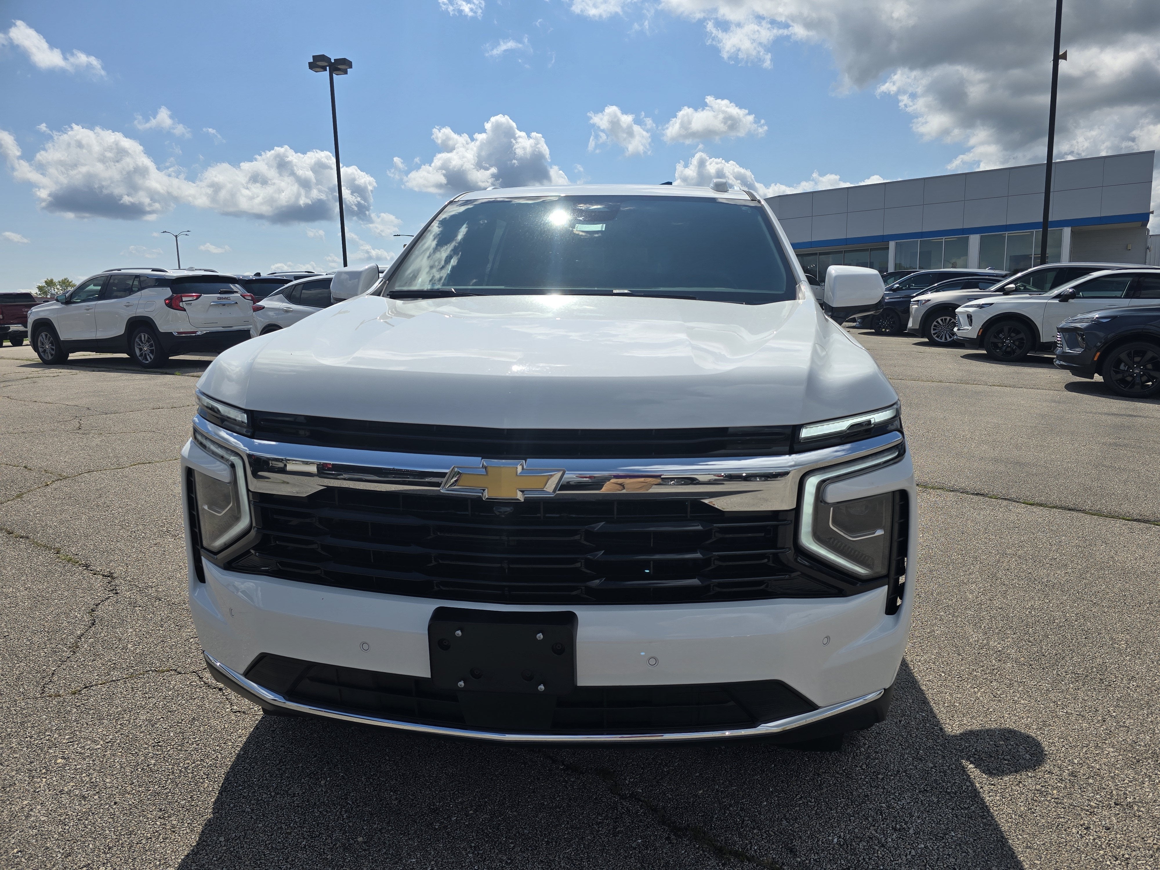 2026 Chevrolet Tahoe LS